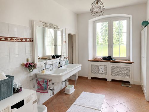 4.5-Zimmer-Wohnung im historischen Schloss Wiggen