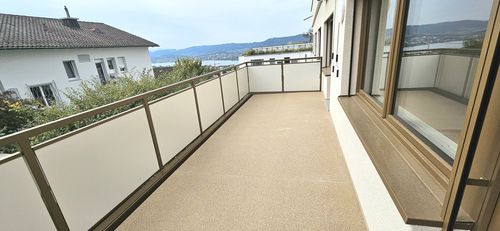 Horizon Lake View - 2.5 Zimmerwohnung an Toplage in Zürich